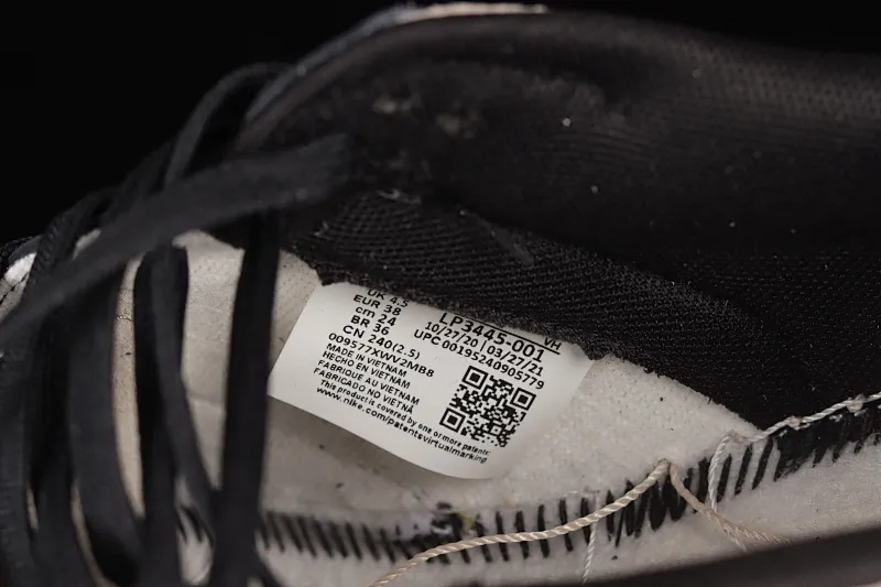 All Categories Nk SB Dunk Series Nk SB Dunk Low Low-top sneakers Otomo Katsuhiro x NK SB Dunk Low "Steamboy OST" Otomo Katsuhiro co-branded SB low-top sports and leisure sneakers LP3445-001